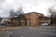 Das Gemeindehaus in Hünenberg ist schon 40 Jahre alt. (Bild: Maria Schmid, 19. Januar 2108)