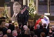 Die Beerdigung von Walter Lübcke am 13. Juni in Kassel. (Bild: Getty)