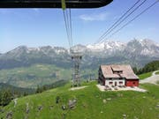 Zwischen dem Chäserrugg und dem Iltios liegt das Gasthaus Stöfeli. Es ist dieses Wochenende geöffnet. (Bild: Ruben Schönenberger)