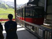 Wird es nun kälter? Mit der Luftseilbahn geht es vom Iltios auf den Chäserrugg. (Bild: Ruben Schönenberger)