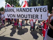 Moutier-Transparent an der 40-Jahr-Feier des Kantons Jura. (Bild: Keystone/JEAN-CHRISTOPHE BOTT)