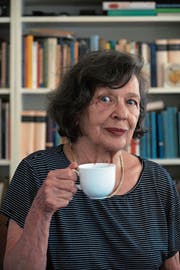 Liebt vergessene Wörter: Zsuzsanna Gahse. (Bild: Dieter Langhart)
