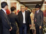«Inmitten internationaler Handelsspannungen senden wir ein starkes Signal, dass wir für regelbasierten Handel stehen», schrieb Juncker zur Einigung auf das Handelsabkommen zwischen EU und Mercosur auf Twitter. (Bild von Juncker bei der Ankunft am G20-Gipfel in Japan). (Bild: KEYSTONE/EPA G20)