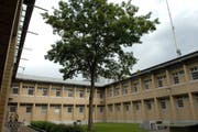 Der Kanton hegt Pläne, das Kantonalgefängnis in Frauenfeld um eine oder zwei Etagen aufzustocken. (Bild: Nana do Carmo)