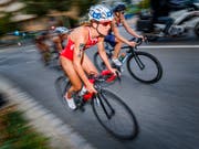 Die sechsfache Europameisterin Nicola Spirig gibt nur zwölf Wochen nach der Geburt ihres dritten Kindes in Hamburg ihr Comeback (Bild: KEYSTONE/VALENTIN FLAURAUD)