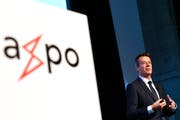 Andrew Walo, CEO der Axpo Holding AG orientiert an einer Medienkonferenz in Zürich am 20. Dezember 2017 über das vergangene Geschäftsjahr. (Bild: Walter Bieri/Keystone)
