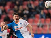 Verteidiger Cédric Zesiger trägt künftig das Trikot der Young Boys (Bild: KEYSTONE/LAURENT GILLIERON)