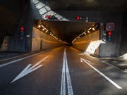 Nach dem Abebben des Rückreiseverkehrs am verlängerten Auffahrtswochenende gibt es keinen Stau mehr am Gotthardtunnel. (Bild: Pablo Gianinazzi/Keystone/Ti-Press)