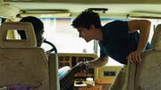William (Stéphane Bak, links) und Gyllen (Fionn Whitehead) fahren im Wohnmobil von Marokko nach Calais. (Bild: Pathé)