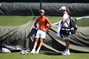 Novak Djokovic während einem Training in Wimbledon. (Bild: Shaun Botterill/Getty Images, 29. Juni 2019)