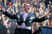 Der schrille Vogel schrieb seinen Hit «Your Song» in weniger als 30 Minuten. (Bild: EPA)