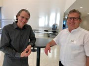 Marc Böhler, Internetsoziologe/Mediencoach (links) und Gemeinderat Eddie Frei. (Bild: Andrea Häusler)