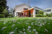 Das Schlupfhuus neben dem Kinderspital in St.Fiden. (Bild: Benjamin Manser - 24. Mai 2019)