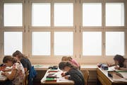 Auf der Sekundarstufe werden Schüler ab dem nächsten Schuljahr nach dem Lehrplan 21 unterrichtet. (Symbolbild: Benjamin Manser/St. Galler Tagblatt)