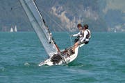 Hart am Wind: Team Hasler vom Rotzloch. Bild: Walter Rudin (Sisikon, 29. Juni 2019)