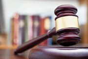 Zieht der Stadtrat die Beschwerde weiter, wird der Zonenplan die Justiz noch länger beschäftigen. Bild: Dmytro Smaglov/Fotolia