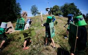 Gewappnet für den Kampf. (Bild: Stefan Kaiser, Walchwil, 10. Juli 2019)