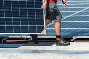 Ohne zusätzliche Mittel reichen die Energiefördergelder nicht bis Ende 2020. (Bild: Christian Beutler/Keystone)