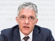 Bundesanwalt Michael Lauber ist mit einem Revisionsgesuch bei der Berufungskammer des Bundesstrafgerichts abgeblitzt. (Bild: KEYSTONE/ALESSANDRO DELLA VALLE)