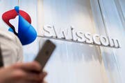 Der Telekomkonzern gerät wegen seiner Panne unter Beschuss. Swisscom müsse nun die Verantwortung übernehmen, fordern Politiker. (Bild: Christian Beutler/Keystone)