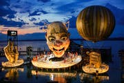 Szene aus "Rigoletto" von Giuseppe Verdi, aufgenommen am Freitag, 12. Juli 2019 auf der Bregenzer Seebühne (Bild: KEYSTONE/Eddy Risch)