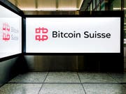The logo of Bitcoin Suisse at Zurich Airport in Kloten, Switzerland, on May 1, 2019. (KEYSTONE/Petra Orosz) (Bild: KEYSTONE/PETRA OROSZ)