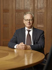 Mag keine Etiketten und Schablonen: NZZ-Chefredaktor Eric Gujer. (Bild: Keystone)