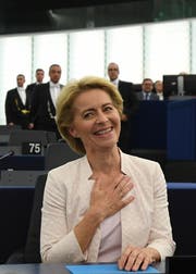 Ursula von der Leyern freut sich über ihre Wahl zur EU-Kommissionspräsidentin. (Bild: EPA)