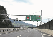 Vor dem Kirchenwaldtunnel wird der Verkehr auf verschiedene Spuren verteilt. (Bild: Markus von Rotz, Stansstad, 12. Juli 2019)