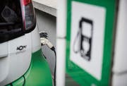 Wer seinen Benziner mit einem Elektro-Auto ersetzt, bekommt im Thurgau und in der Stadt St.Gallen Fördergelder. (Bild: Sabrina Stübi)