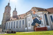 Ob Klosterplatz oder Winzerfest: Wenn sie tanzt, ist Laura Denier in ihrem Element. (Bild: Urs Bucher)