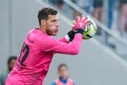 Fängt neu die Bälle für Luzern: Marius Müller. (Bild: Martin Meienberger/Freshfocus (Biel, 9. Juli 2019))
