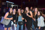 An Frauen mangelte es auch am 23. J&B-Strassenfest nicht.