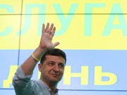 Der ukrainische Präsident Wolodymyr Selenskyj darf nach der Parlamentswahl mit der absoluten Mehrheit der Sitze rechnen. (Bild: KEYSTONE/EPA/TATYANA ZENKOVICH)