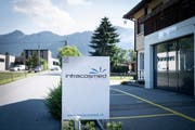 Intracosmed stellt seit 50 Jahren Kosmetikprodukte wie Crèmes oder Shampoos für Schweizer und internationale Marken her.