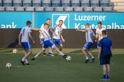 KI Klaksvik trainiert in der Swissporarena. (Bild: Urs Flüeler / Keystone, 24. Juli 2019)