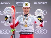Hamstert Marcel Hirscher weiter Pokale und Medaillen: Der österreichische Ski-Superstar hat noch nicht über seine sportliche Zukunft entschieden (Bild: KEYSTONE/EPA/CHRISTIAN BRUNA)