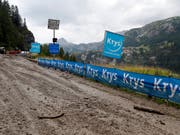Ein Unwetter an der Tour de France bewirkt auch eine Verkürzung der Etappe vom Samstag (Bild: KEYSTONE/AP/THIBAULT CAMUS)