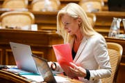 Barbara Keller-Inhelder ist im Nationalrat fast immer präsent, redet aber selten mit. (KEYSTONE/Peter Klaunzer)
