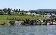Privilegierte Lage am See. Mit einer Flyer-Aktion an der Zürcher Goldküste will der Versicherer Kunden gewinnen. Nicht alle sind begeistert.