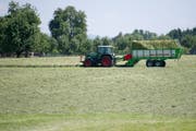 Bisher zeigen sich die Landwirte zufrieden mit der Heusaison. (Bild: Urs Jaudas)