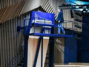 In einem Konzerthaus in der lettischen Hafenstadt Ventspils (Windau) steht ein 4,70 Meter hohes Piano. Vermutlich Weltrekord. (Bild: Agence France Press (afp))