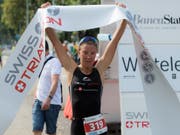 Julie Derron läuft auch in Kasan als erste Athletin über die Ziellinie (Bild: KEYSTONE/TI-PRESS/GABRIELE PUTZU)