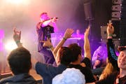 Manillio sorgt am Rapattack Festival für gute Stimmung. (Bild: Irene Infanger, Sarnen, 27. Juli 2019)