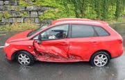 Beim Unfall entstand ein Sachschaden in der Höhe von zirka 31'000 Franken. (Bild: Luzerner Polizei)