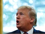 US-Präsident Donald Trump macht auf Twitter Stimmung gegen die US-Notenbank Fed. (Bild: KEYSTONE/AP/CAROLYN KASTER)