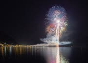 Auch in diesem Jahr wird auf dem Urnersee in Flüelen am 31. Juli wieder ein grosses Feuerwerk steigen. (Bild: Daniel Bürgi, Flüelen, 31. Juli 2018)