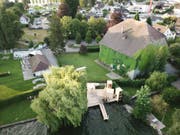 Zwischen Trauerweide und Gredhaus: Die Bühne in Steinach. (Bild: PD)