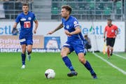 Muss sich noch steigern: Der Italiener Francesco Margiotta (am Ball). (Bild: Martin Meienberger/Freshfocus (St. Gallen, 20. Juli 2019))