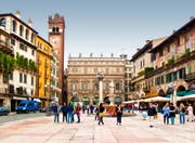 Die Piazza delle Erbe in Verona. (Bild: PD)
